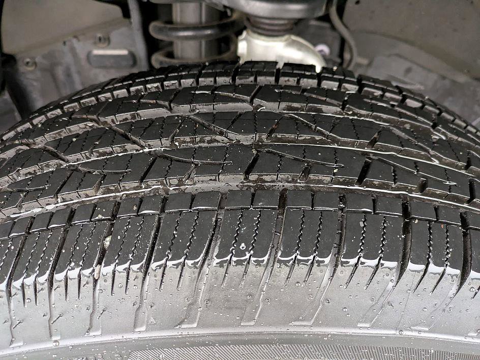 Used 2024 Toyota Tacoma SR image 11