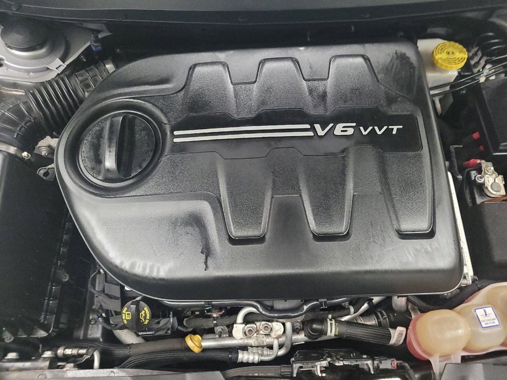 Used 2019 Jeep Cherokee Limited image 30