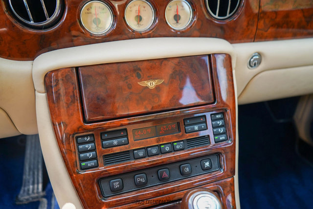 Used 2003 Bentley Arnage R image 37