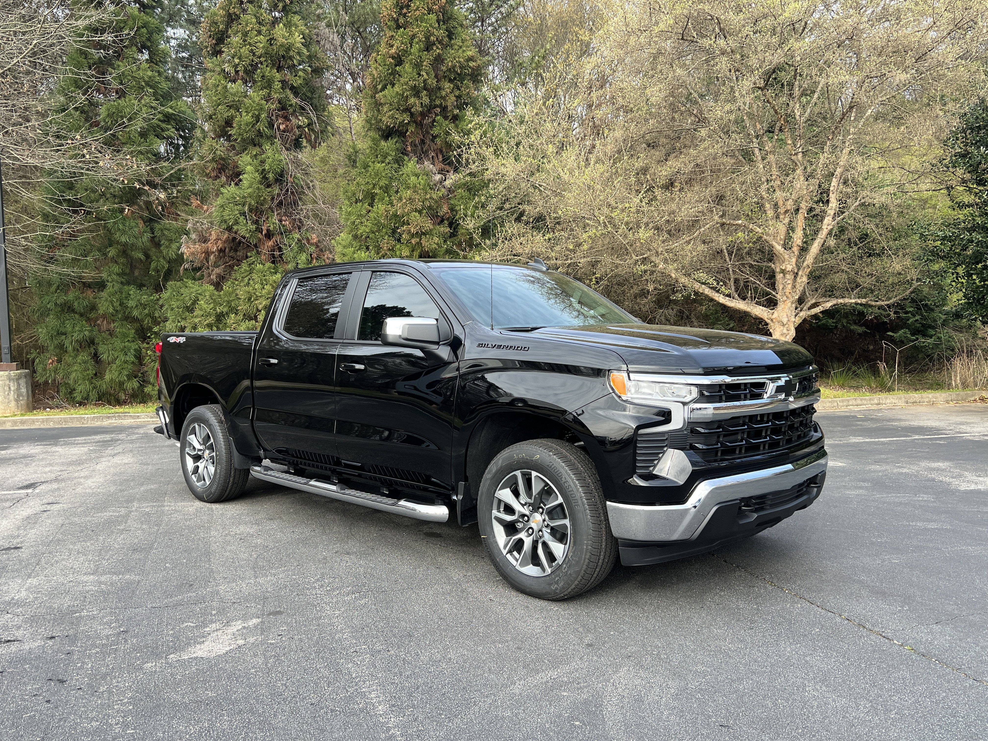 New 2026 Chevrolet Silverado 1500 LT w/ LPO, Dark Essentials Package image 2