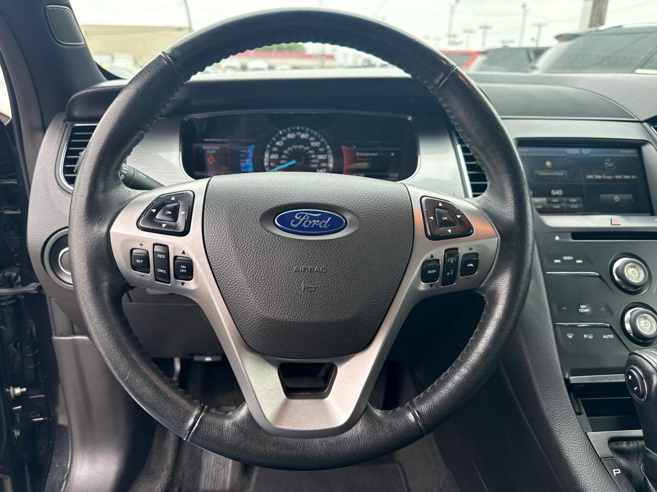 Used 2015 Ford Taurus SEL w/ Equipment Group 201A AWD/4WD image 15