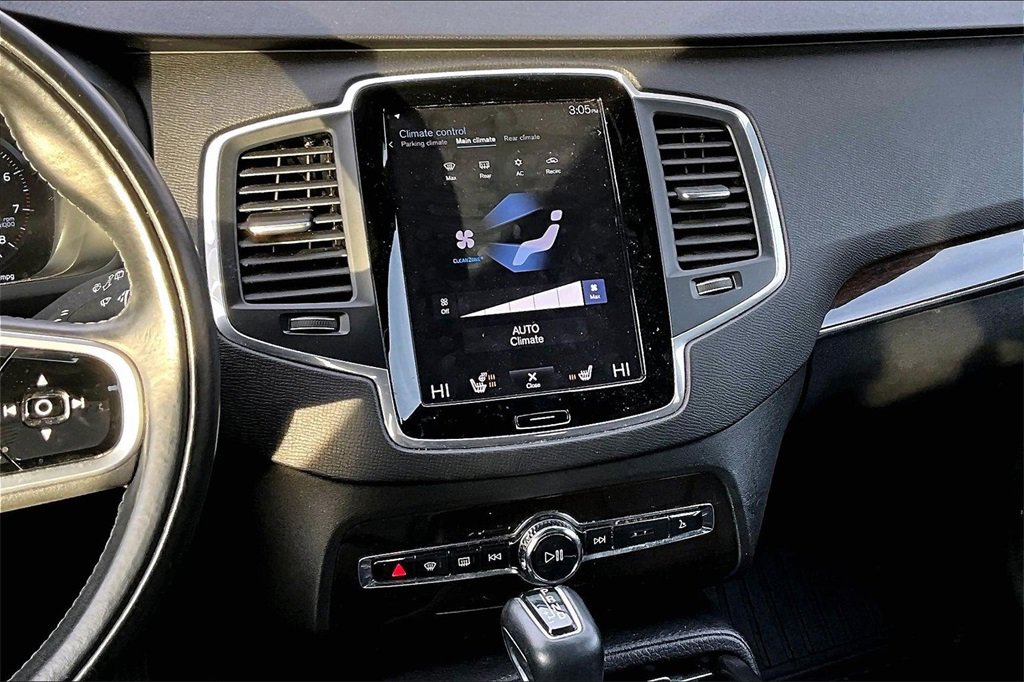 Used 2019 Volvo XC90 T6 Momentum w/ Protection Package image 6