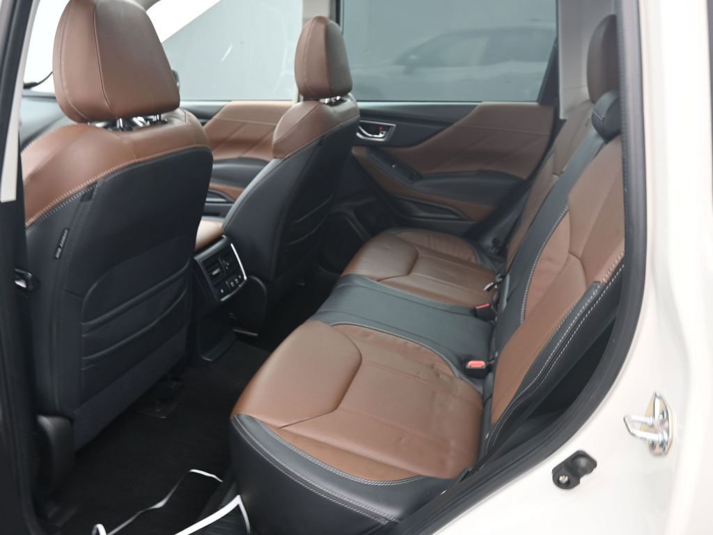 Used 2023 Subaru Forester Touring image 17