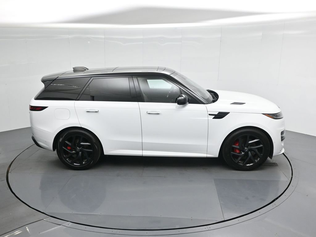 Used 2023 Land Rover Range Rover Sport SE Dynamic image 41