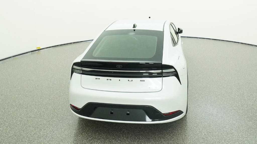New 2026 Toyota Prius Plug-In Hybrid FWD image 10