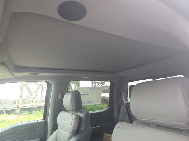 New 2026 Ford F250 Platinum w/ Platinum Plus Package image 17