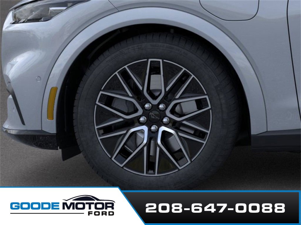 New 2025 Ford Mustang Mach-E Premium image 19