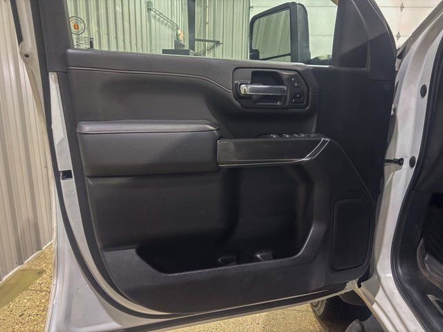 Used 2023 GMC Sierra 2500 AT4 w/ Gooseneck/5TH Wheel Package image 13