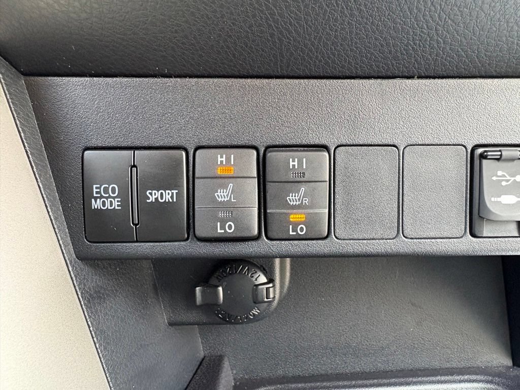 Used 2017 Toyota RAV4 Limited w/ All Weather Liner Package AWD/4WD image 12