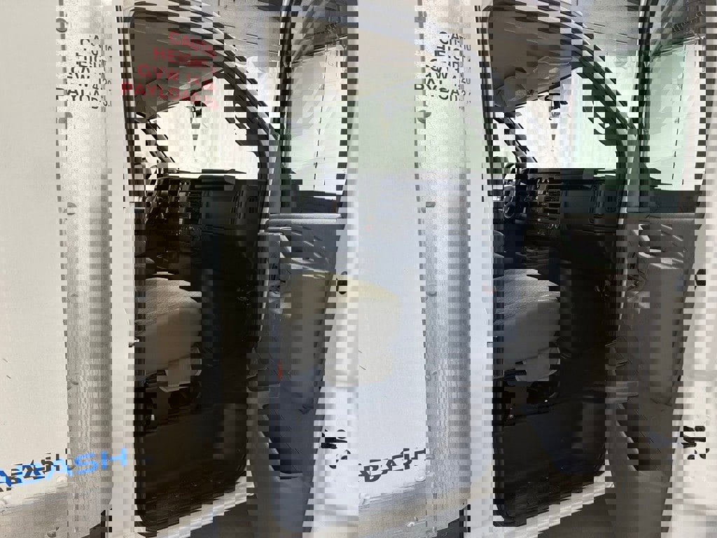 Used 2022 Chevrolet Express 3500 w/ Power Convenience Package image 39