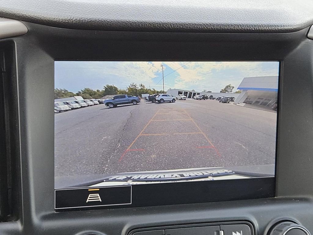 Used 2023 GMC Terrain AT4 image 17