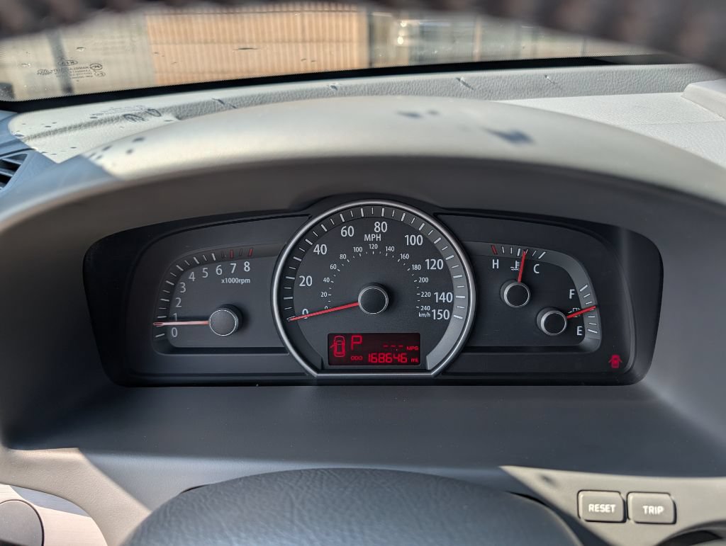 Used 2008 Kia Borrego EX w/ Luxury Pkg RWD image 17