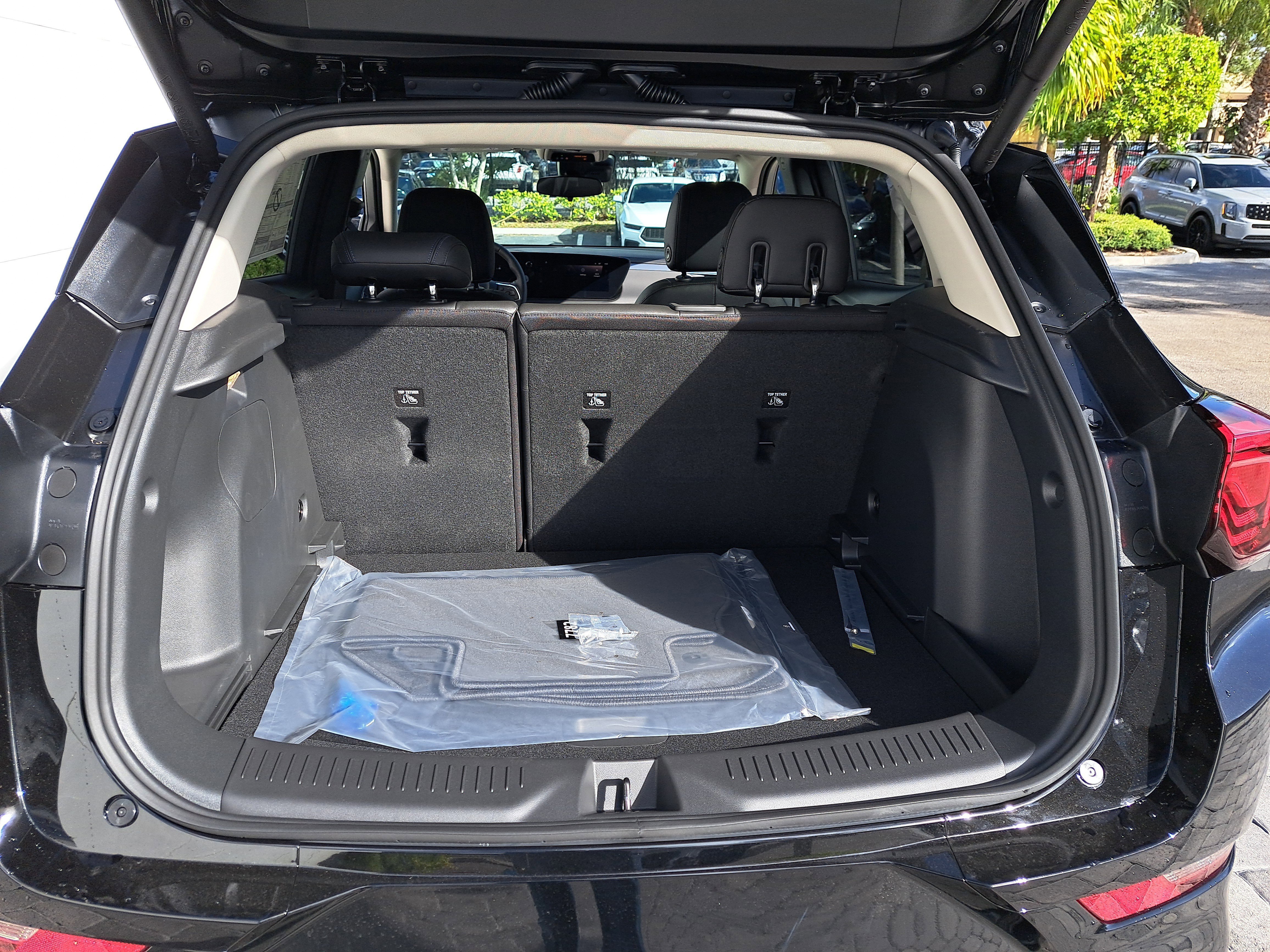 New 2026 Buick Encore GX Sport Touring w/ Comfort Package image 8