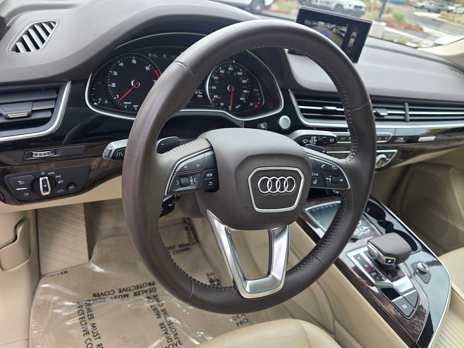 Used 2017 Audi Q7 3.0T Premium Plus AWD/4WD image 27