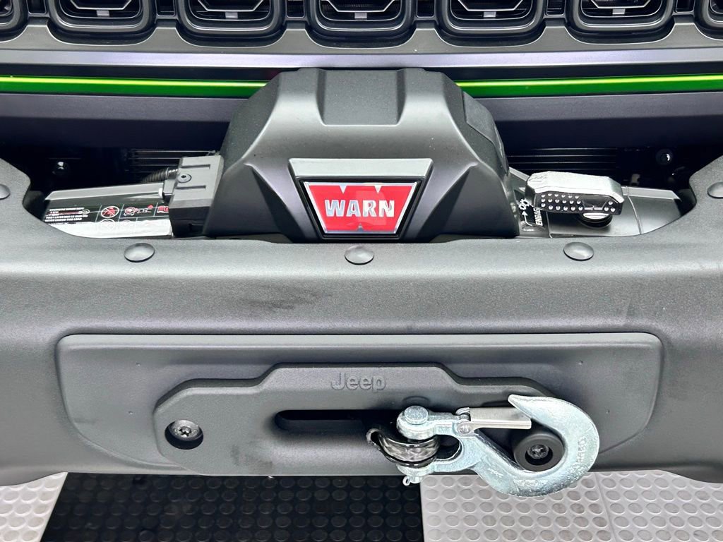 New 2025 Jeep Wrangler Unlimited Rubicon 392 image 4