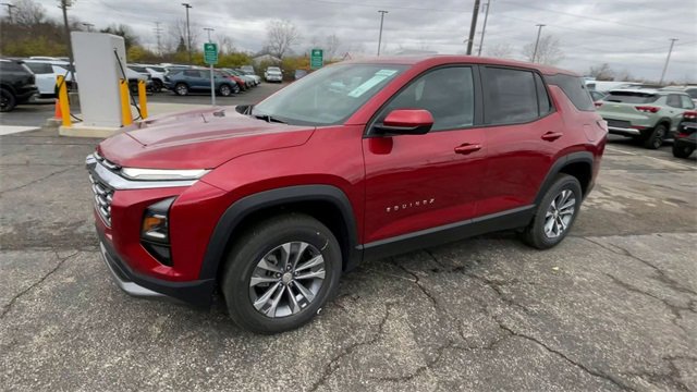 New 2026 Chevrolet Equinox LT image 6