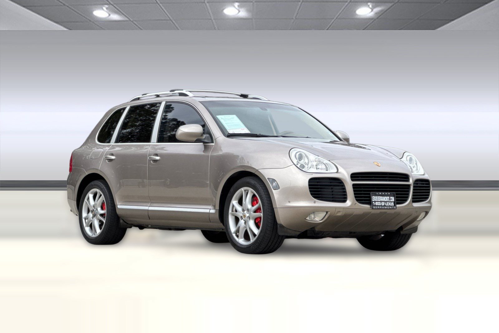 Used 2004 Porsche Cayenne Turbo AWD/4WD image 6