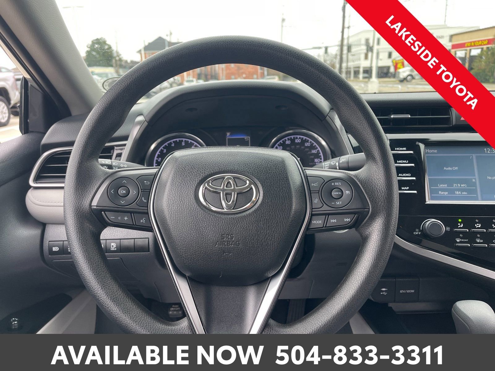Used 2019 Toyota Camry LE image 23