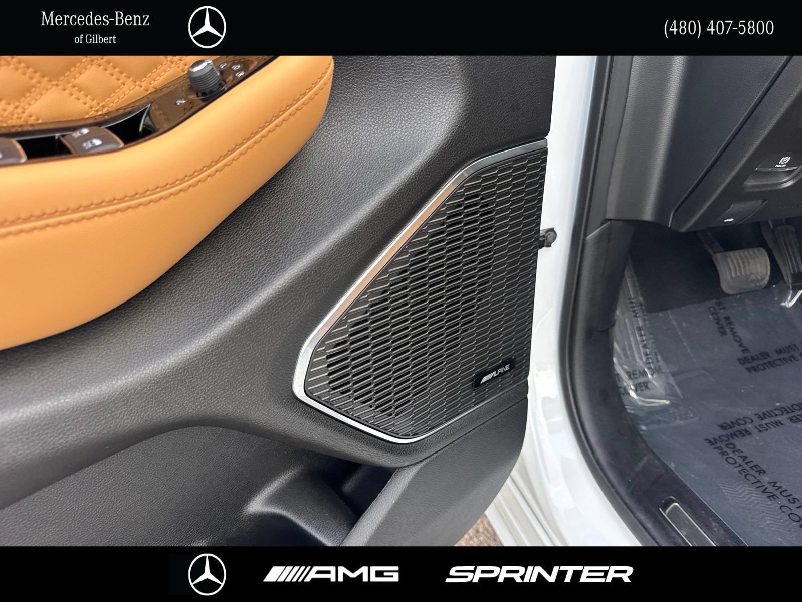 Used 2024 Jeep Grand Cherokee L Summit AWD/4WD image 12