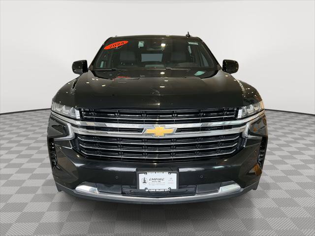 Used 2024 Chevrolet Suburban LT image 2
