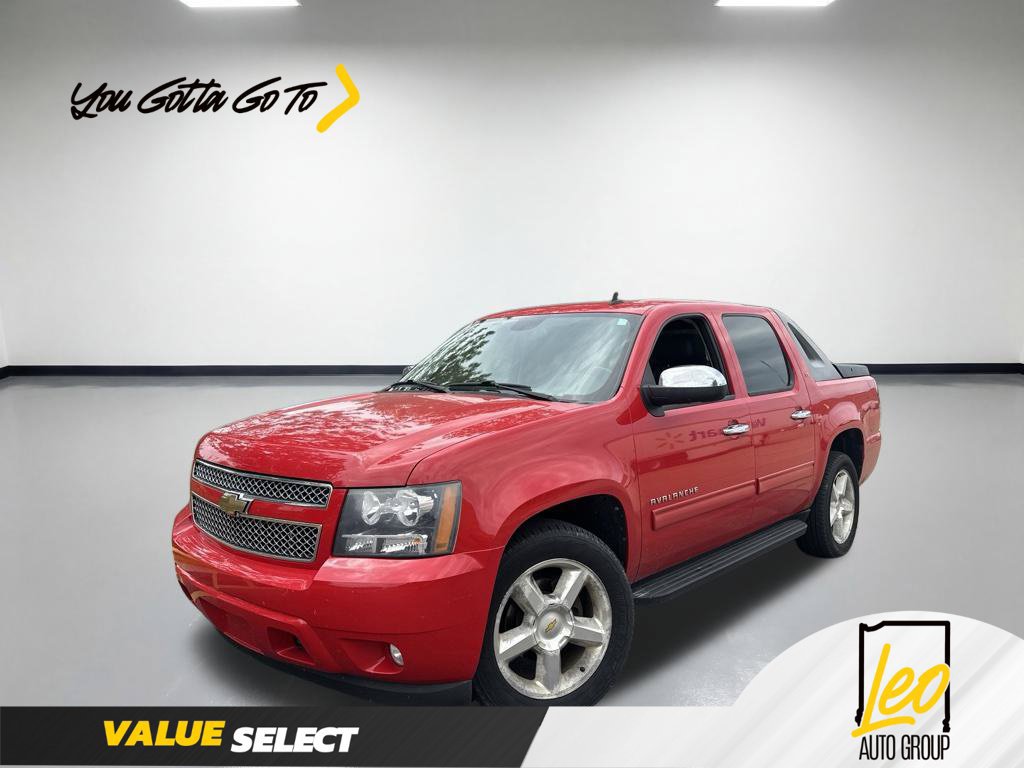 Used 2010 Chevrolet Avalanche LT w/ Luxury Package AWD/4WD image 1