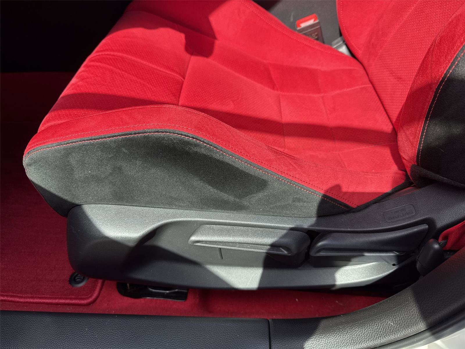 Used 2024 Honda Civic Type R image 14