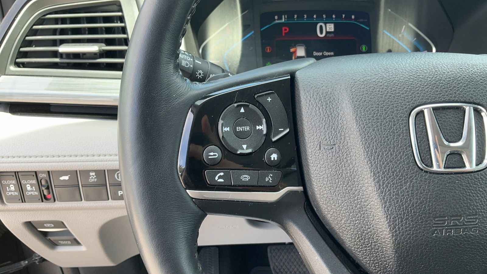 Used 2023 Honda Odyssey Elite image 27