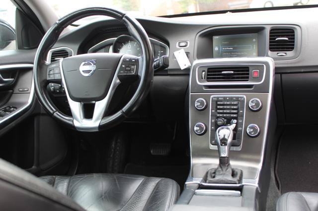 Used 2014 Volvo S60 T5 FWD image 10
