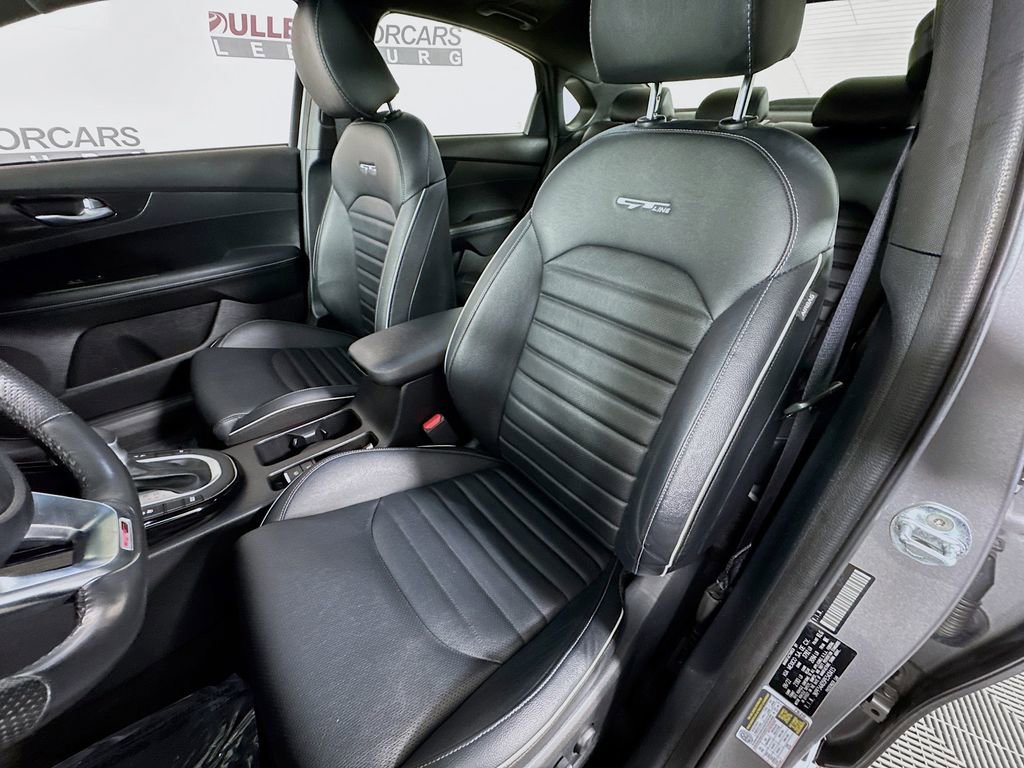Used 2023 Kia Forte GT-Line w/ GT-Line Premium Package image 22