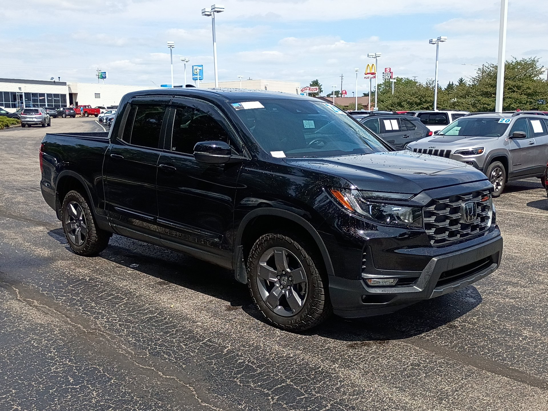 Used 2024 Honda Ridgeline TrailSport image 1