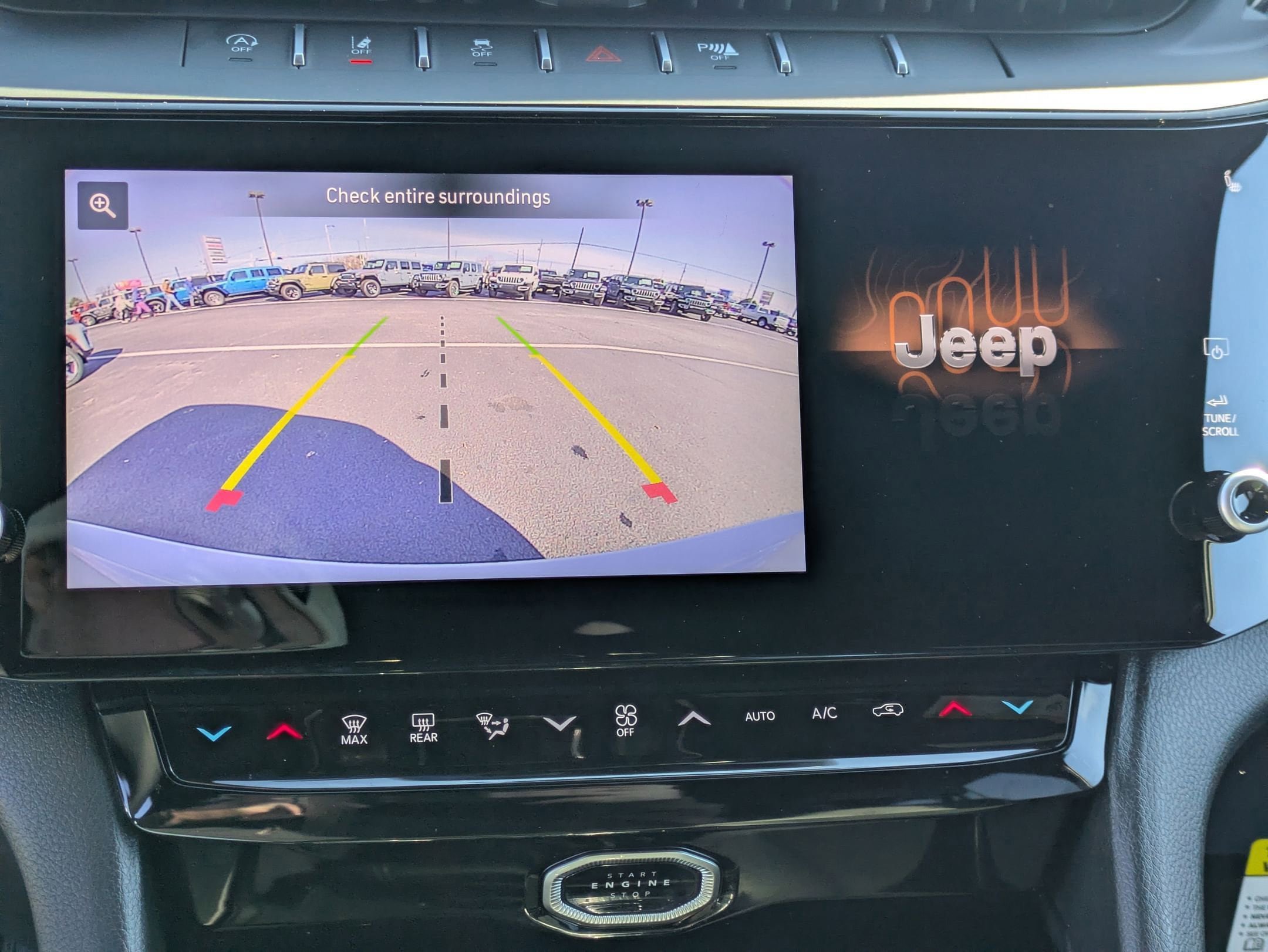 New 2026 Jeep Grand Cherokee Altitude AWD/4WD image 19