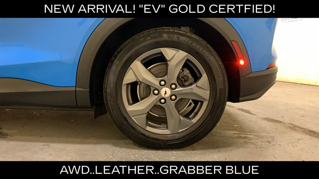 Used 2022 Ford Mustang Mach-E Select AWD/4WD image 17