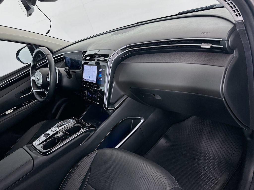 Certified 2023 Hyundai Tucson Limited AWD/4WD image 29