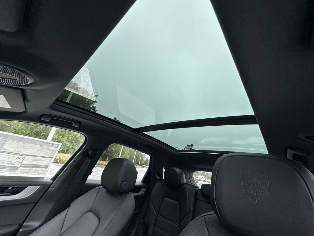 New 2026 Porsche Cayenne S image 26