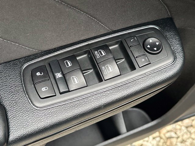 Used 2020 Dodge Charger SXT w/ Blacktop Package AWD/4WD image 22