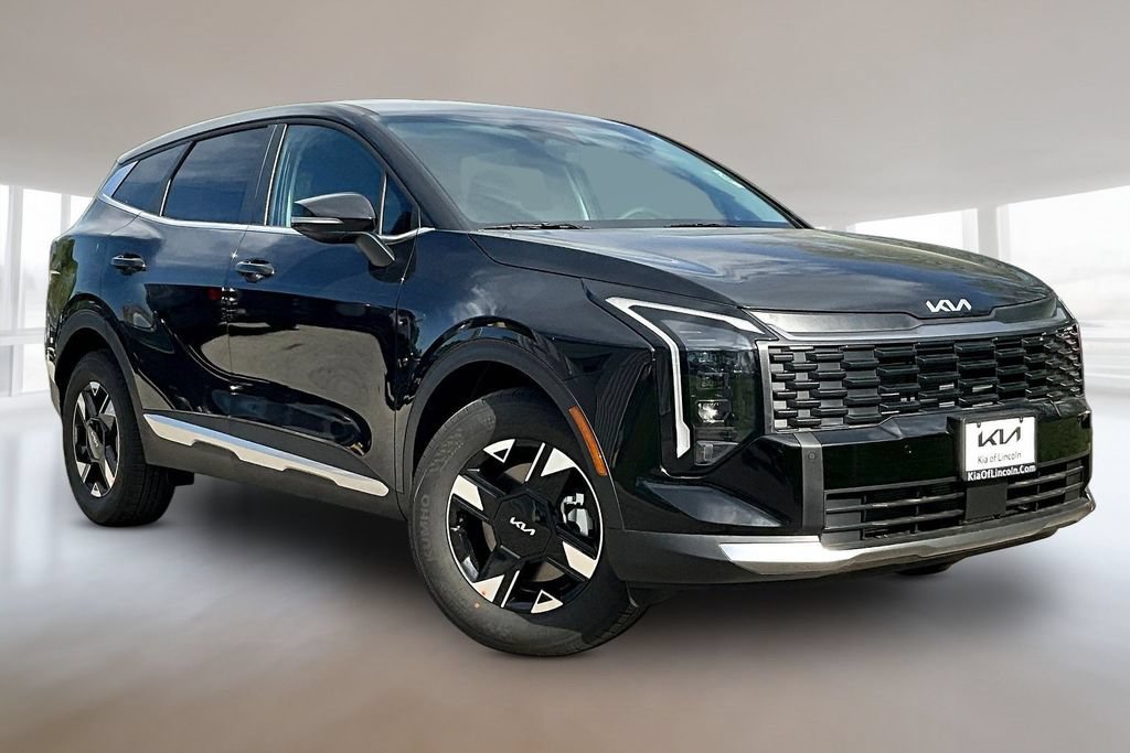 New 2026 Kia Sportage LX AWD/4WD image 2