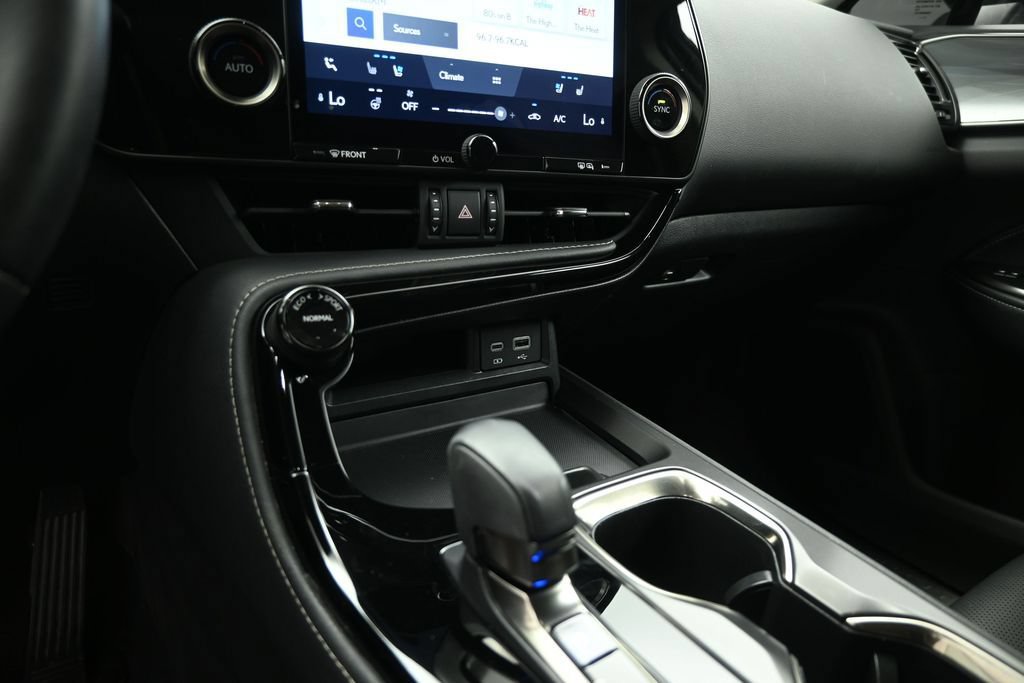 Used 2025 Lexus NX 350h AWD w/ Cold Area Package image 14