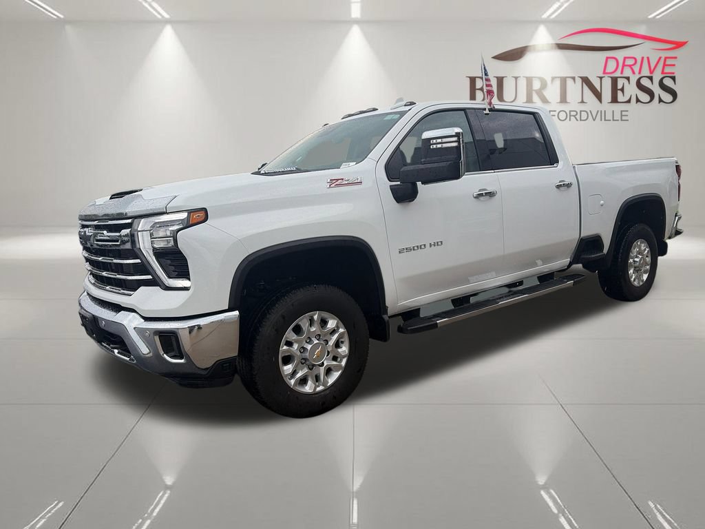 Certified 2025 Chevrolet Silverado 2500 LTZ w/ LTZ Plus Package AWD/4WD image 4