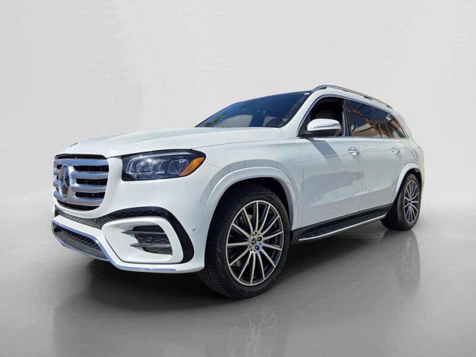 New 2026 Mercedes-Benz GLS 580 4MATIC image 8
