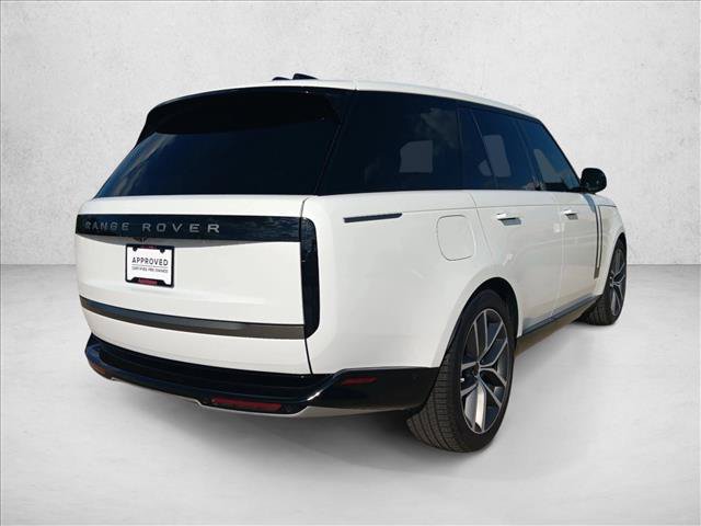 Used 2026 Land Rover Range Rover SE AWD/4WD image 5