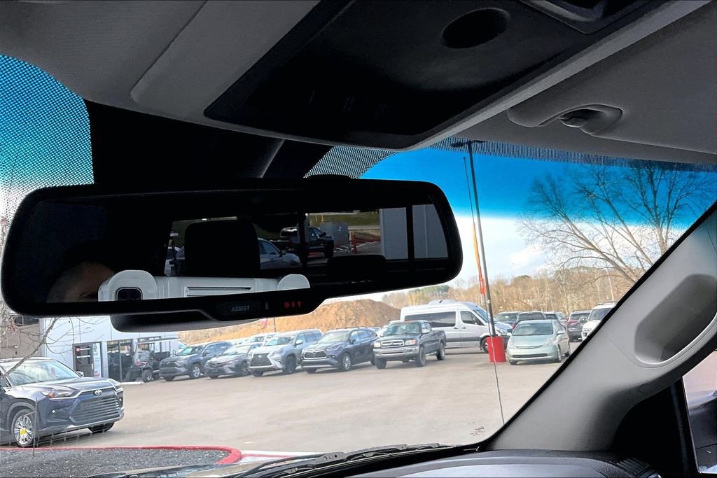 Used 2014 RAM 2500 SLT w/ Luxury Group image 13