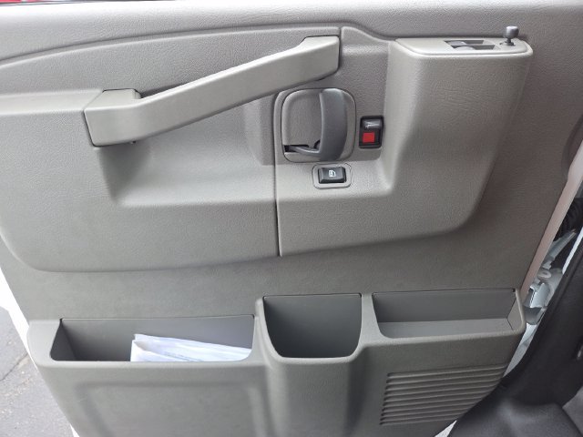 New 2026 Chevrolet Express 3500 w/ Power Convenience Package RWD image 30