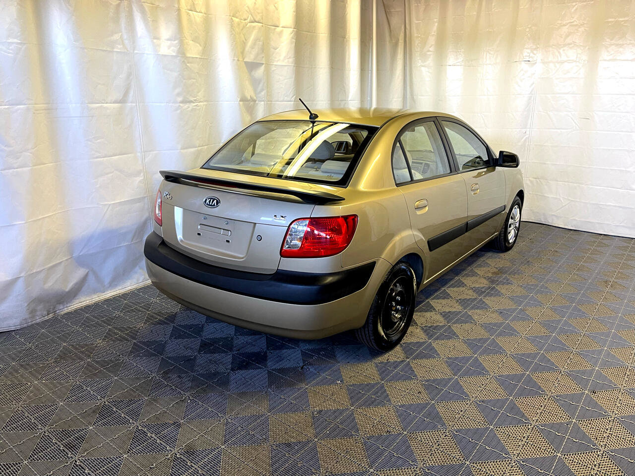 Used 2007 Kia Rio LX image 12