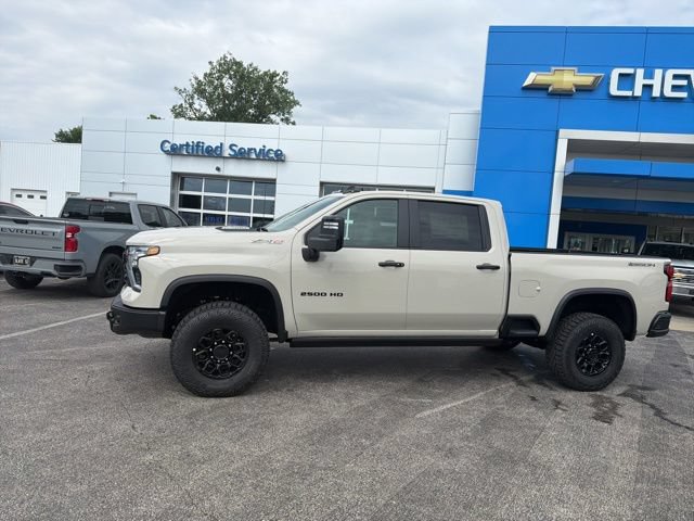 New 2026 Chevrolet Silverado 2500 ZR2 w/ ZR2 Bison Edition AWD/4WD image 5