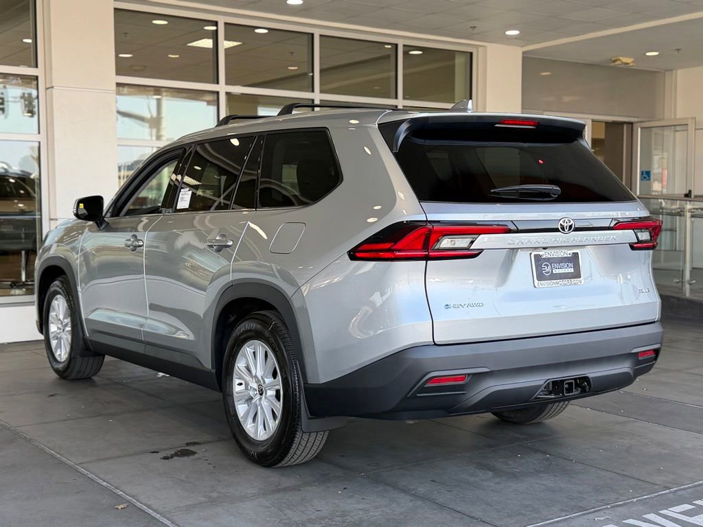 New 2026 Toyota Grand Highlander AWD Hybrid image 9