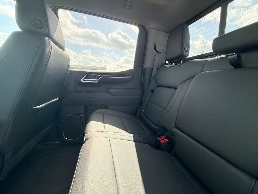 New 2026 GMC Sierra 1500 Elevation w/ Elevation Premium Package AWD/4WD image 32