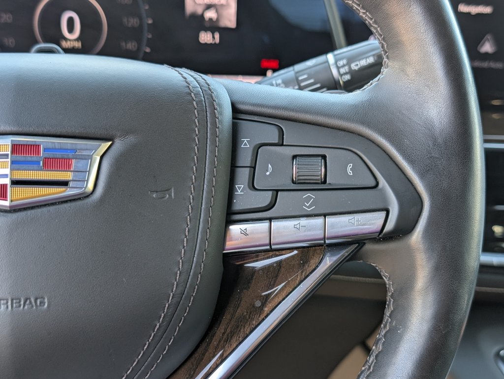 Certified 2024 Cadillac Escalade Sport Platinum w/ LPO, ONYX Package AWD/4WD image 24