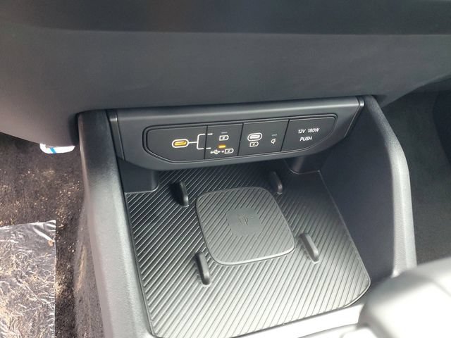 New 2025 Kia K4 GT-Line Turbo FWD image 19