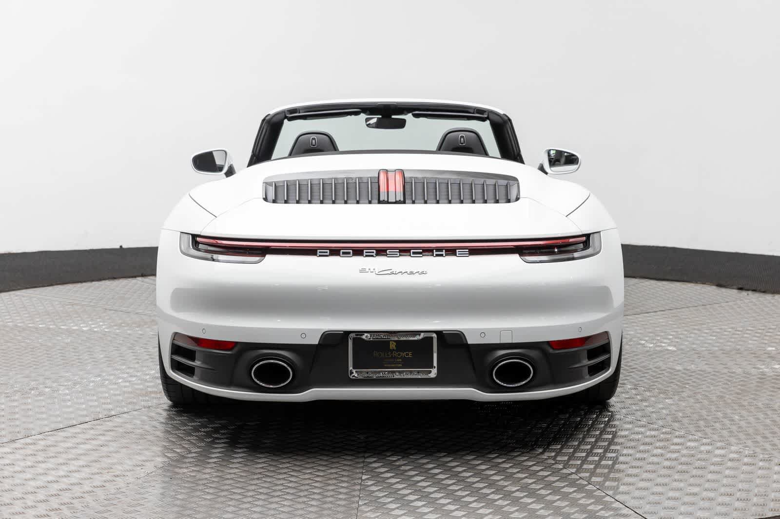 Used 2020 Porsche 911 Carrera RWD image 5