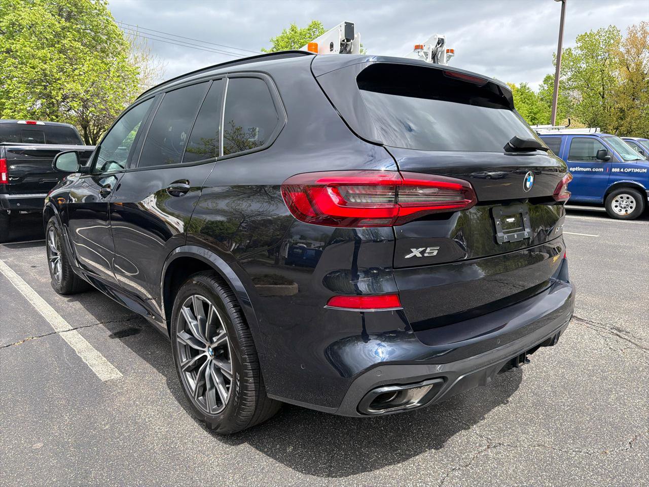 Used 2022 BMW X5 xDrive40i w/ M Sport Package AWD/4WD image 13
